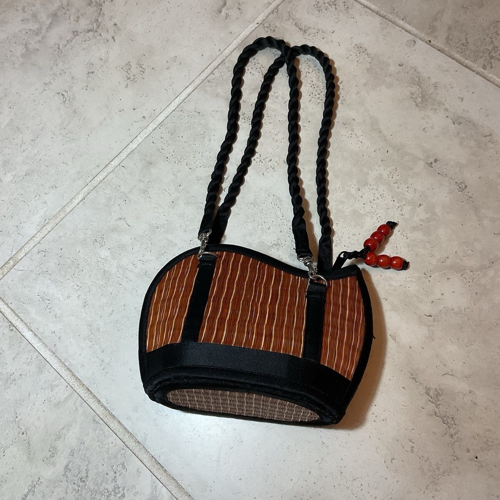 Baskets of Cambodia Saraye Shoulder Bag - Picture 5 of 7